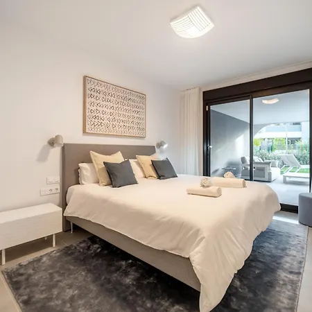 Modern Oasis Serene